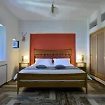 Asterope Luxury Retreat By Pleiades * Pyrgos Kallistis