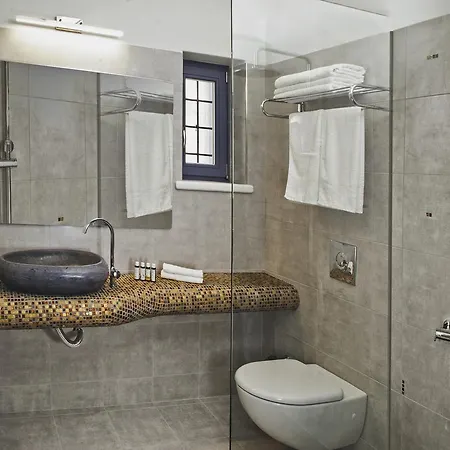 Asterope Luxury Retreat By Pleiades