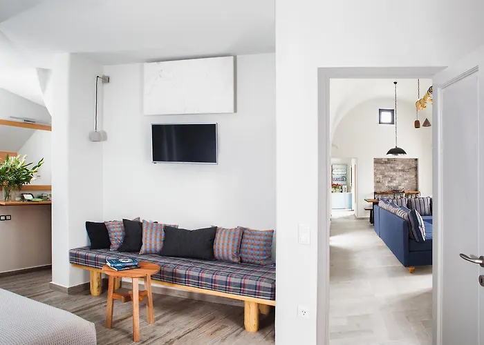 Asterope Luxury Retreat By Pleiades