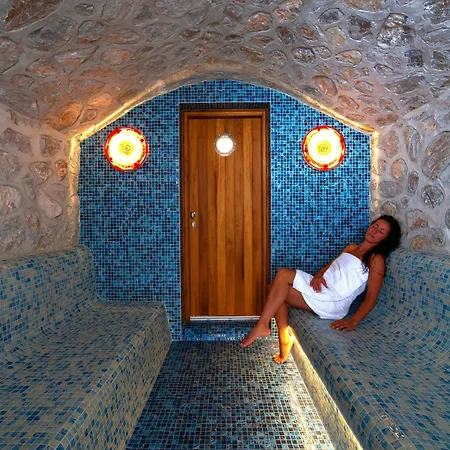 فيلة Asterope Luxury Retreat By Pleiades